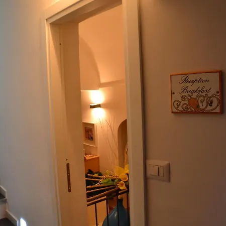 Terra Murata Boutique Прочида